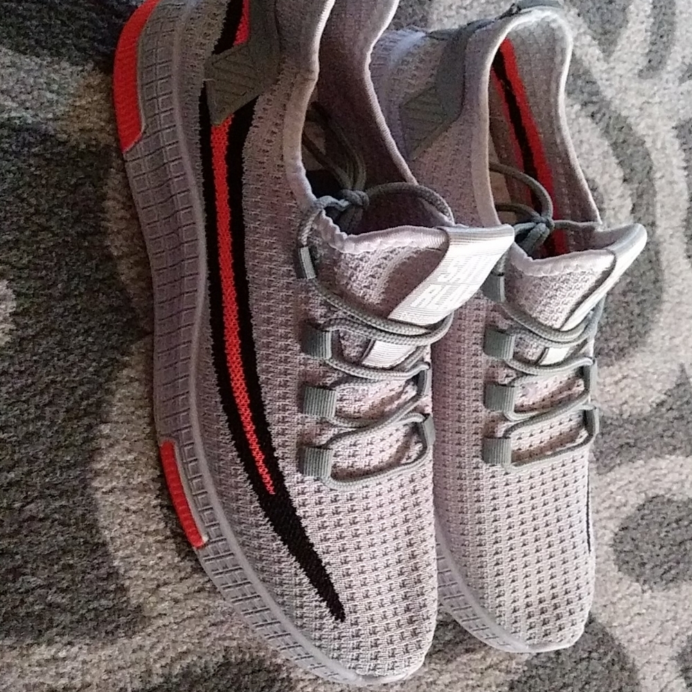 Mens Running sneakers